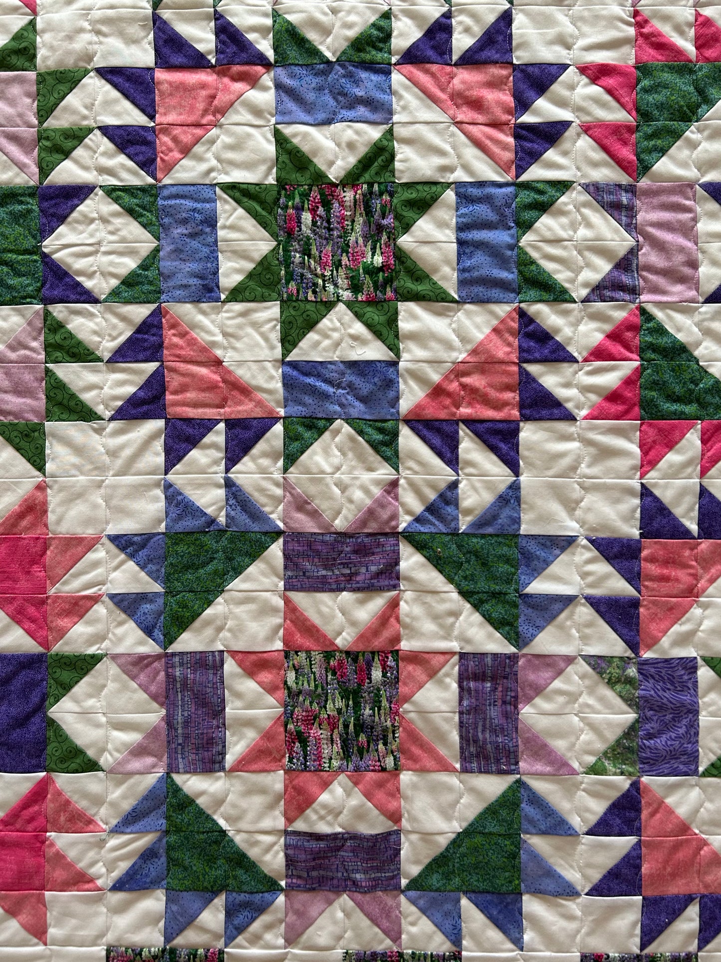 Lupin Stars Quilt